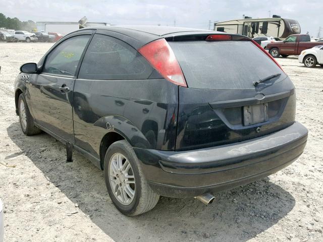 3FAFP31N75R150556 - 2005 FORD FOCUS ZX3 BLACK photo 3