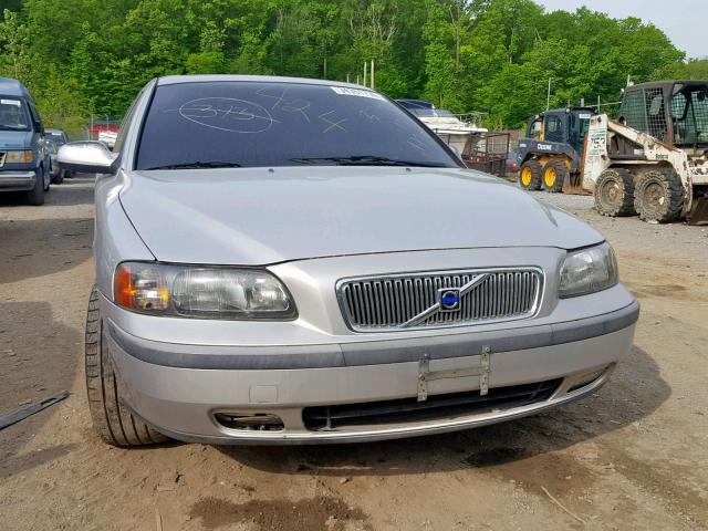 YV1SW53D811007092 - 2001 VOLVO V70 T5 TUR SILVER photo 9