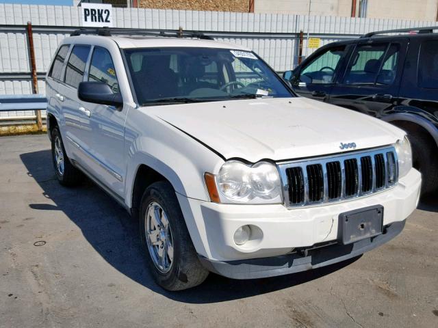 1J4HR58215C698968 - 2005 JEEP GRAND CHER WHITE photo 1