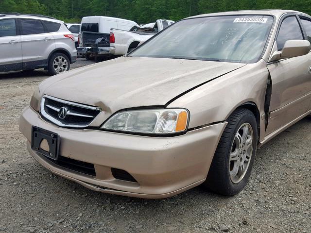 19UUA5661YA015217 - 2000 ACURA 3.2TL GOLD photo 9