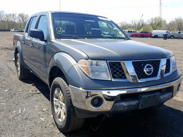 1N6AD07W18C439105 - 2008 NISSAN FRONTIER C GRAY photo 1