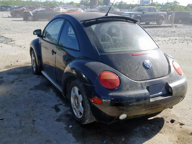 3VWCD21C2YM481185 - 2000 VOLKSWAGEN NEW BEETLE შავი ფოტო 3