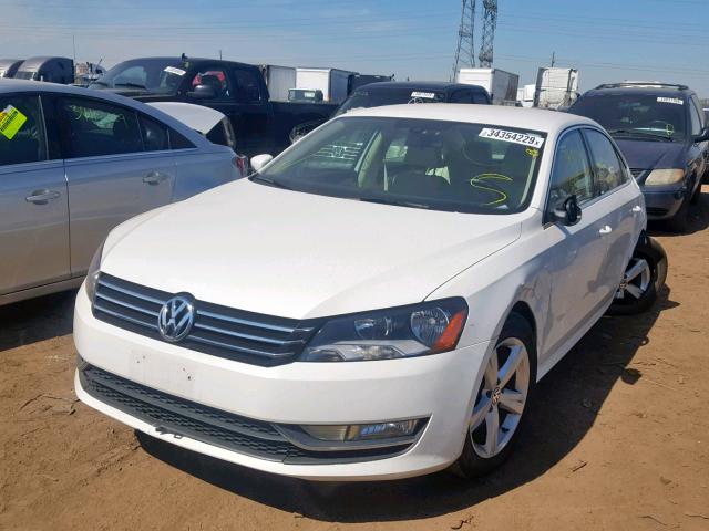 1VWAS7A35FC079024 - 2015 VOLKSWAGEN PASSAT S WHITE photo 2