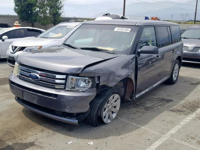 2FMGK5BC8ABA29433 - 2010 FORD FLEX SE GRAY photo 2