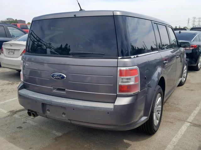 2FMGK5BC8ABA29433 - 2010 FORD FLEX SE GRAY photo 4