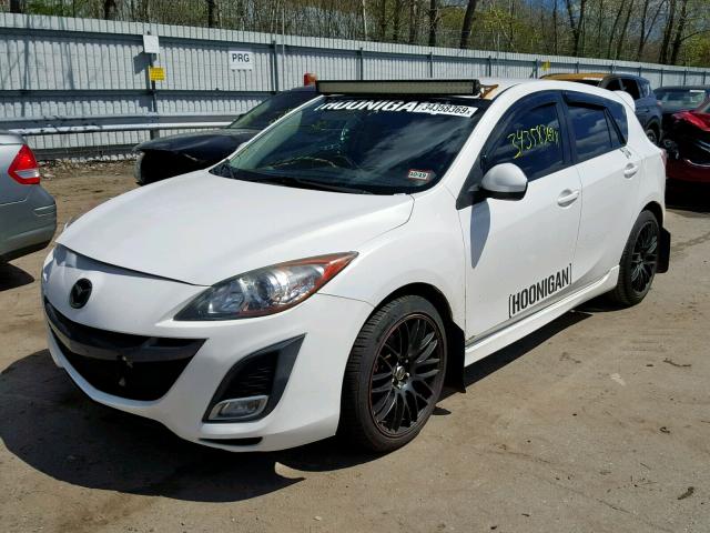 JM1BL1K68B1481099 - 2011 MAZDA 3 S WHITE photo 2