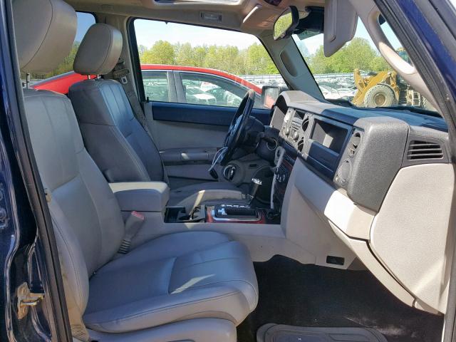 1J8HG58256C255017 - 2006 JEEP COMMANDER BLUE photo 5