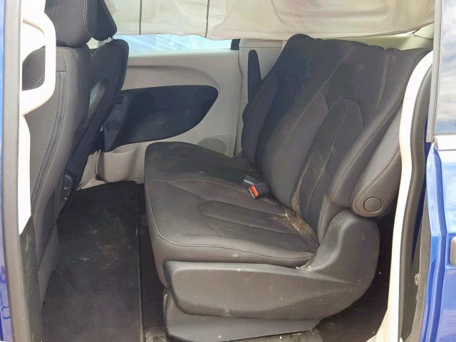 2C4RC1AG8JR274909 - 2018 CHRYSLER PACIFICA L BLUE photo 6