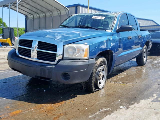 1D7HE28K76S533388 - 2006 DODGE DAKOTA QUA BLUE photo 2