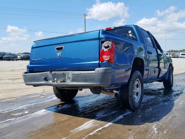 1D7HE28K76S533388 - 2006 DODGE DAKOTA QUA BLUE photo 4