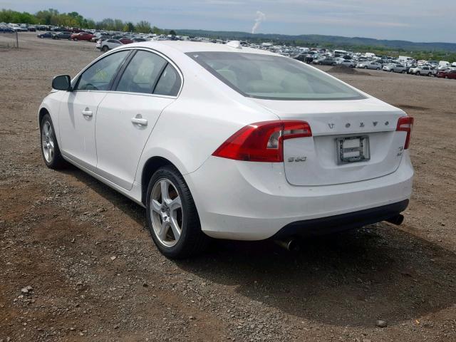 YV1612FH2D2188055 - 2013 VOLVO S60 T5 WHITE photo 3