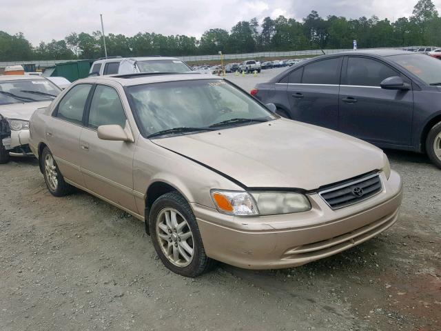4T1BF28K1YU943989 - 2000 TOYOTA CAMRY LE GOLD photo 1
