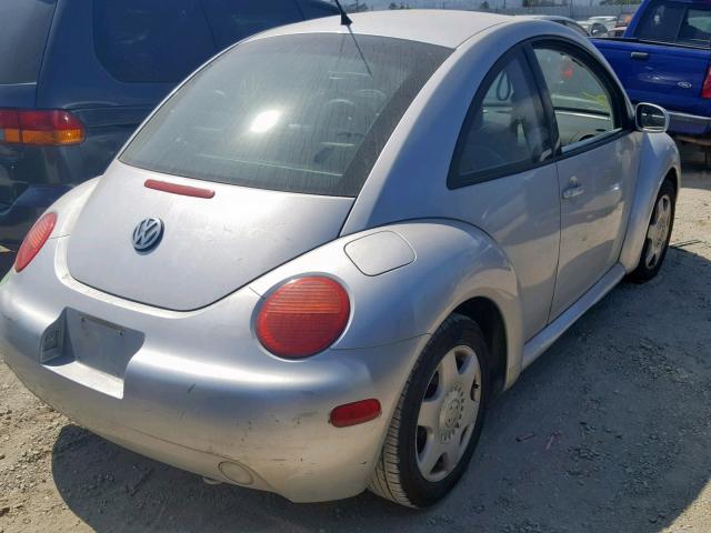 3VWCT21C41M406724 - 2001 VOLKSWAGEN NEW BEETLE 银色 照片 4