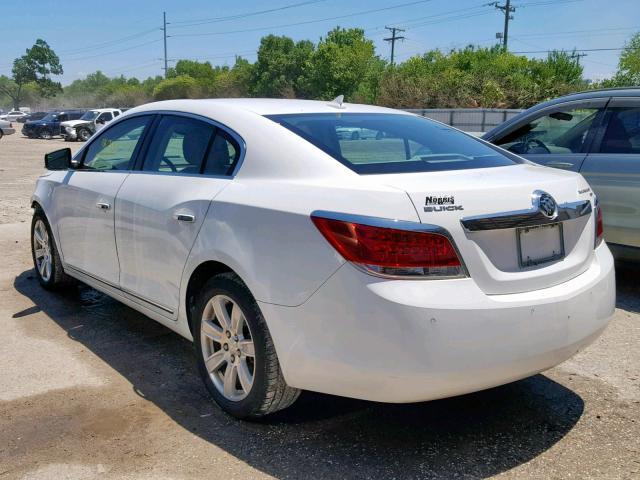 1G4GC5EG3AF207551 - 2010 BUICK LACROSSE C WHITE photo 3