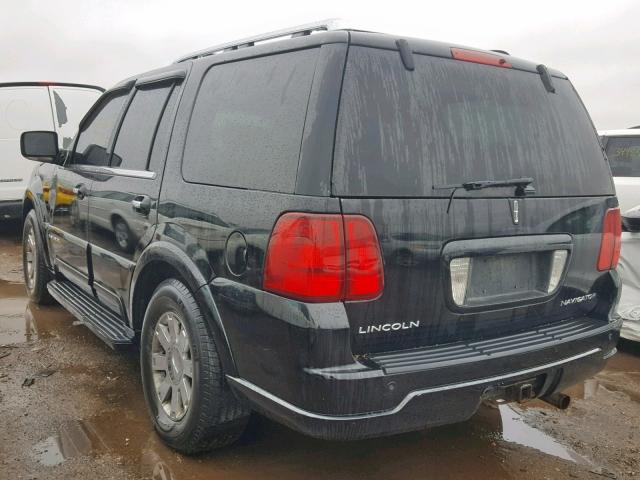 5LMFU28R24LJ25379 - 2004 LINCOLN NAVIGATOR შავი ფოტო 3