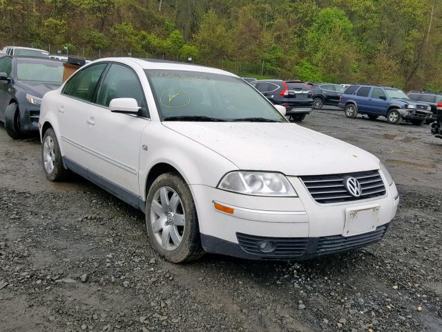 WVWTH63B21E158818 - 2001 VOLKSWAGEN PASSAT GLX 白色 照片 1