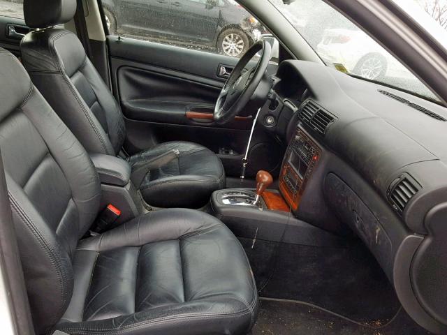 WVWTH63B21E158818 - 2001 VOLKSWAGEN PASSAT GLX 白色 照片 5