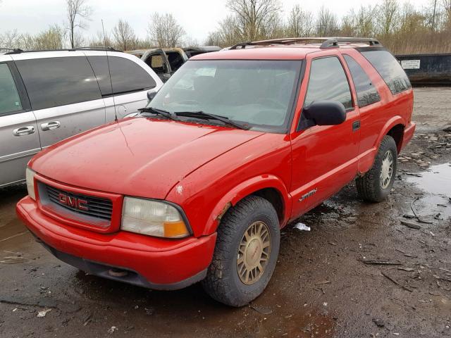 1GKCT18W8YK223068 - 2000 GMC JIMMY RED photo 2