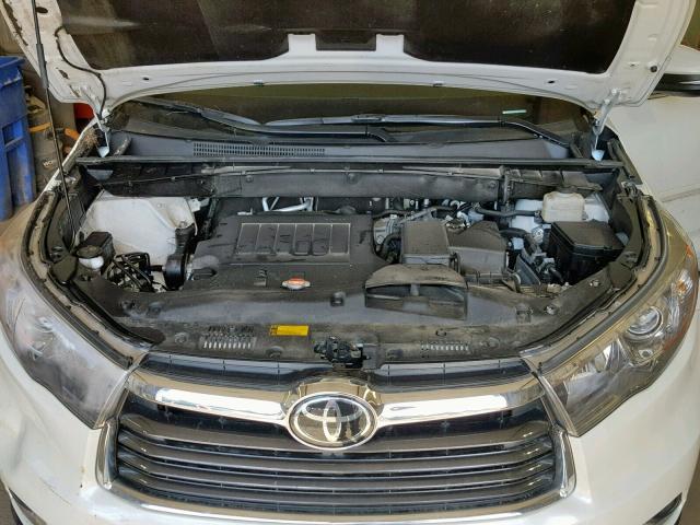 5TDDKRFH6GS335784 - 2016 TOYOTA HIGHLANDER WHITE photo 7