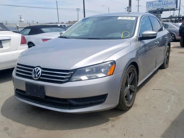 1VWBP7A37CC106144 - 2012 VOLKSWAGEN PASSAT SE SILVER photo 2