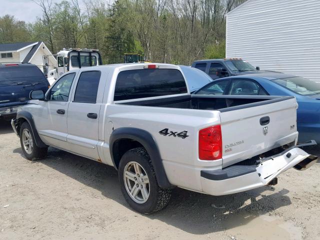 1D7HW48J47S118367 - 2007 DODGE DAKOTA QUA SILVER photo 3