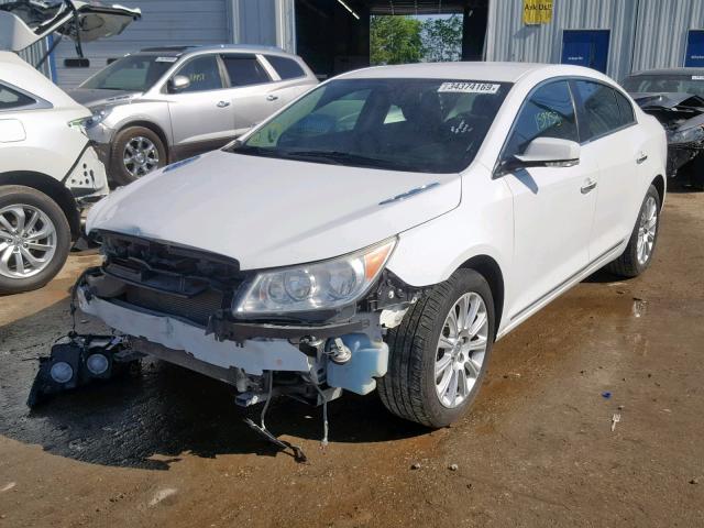 1G4GC5E38DF285826 - 2013 BUICK LACROSSE WHITE photo 2