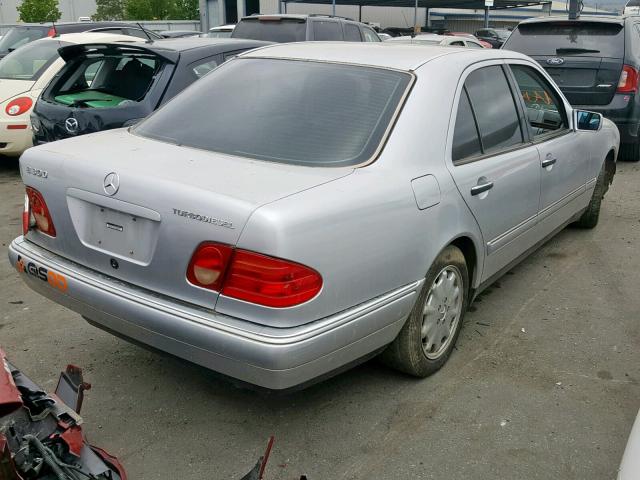 WDBJF25H6XA742127 - 1999 MERCEDES-BENZ E 300TD SILVER photo 4