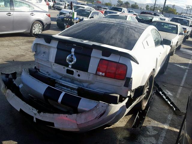 1ZVHT82H495124006 - 2009 FORD MUSTANG GT WHITE photo 4