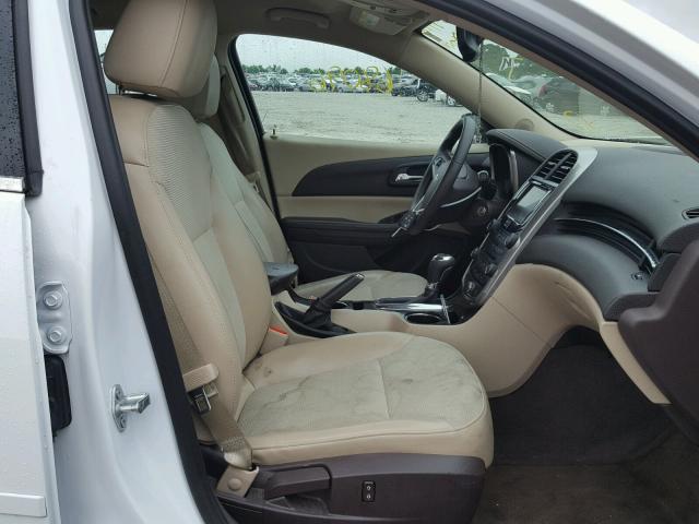 1G11C5SL3EF230659 - 2014 CHEVROLET MALIBU 1LT WHITE photo 5