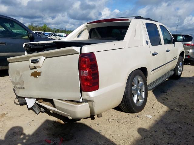 3GNMCGE0XDG378118 - 2013 CHEVROLET AVALANCHE LTZ  photo 4