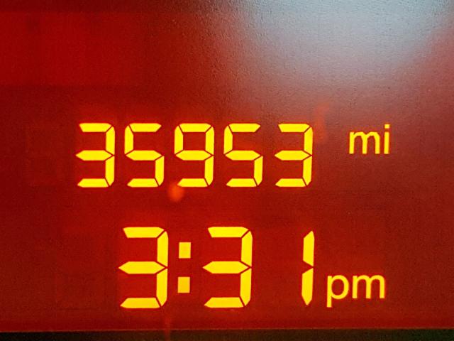 3C6TRVDG6JE114480 - 2018 RAM PROMASTER WHITE photo 8