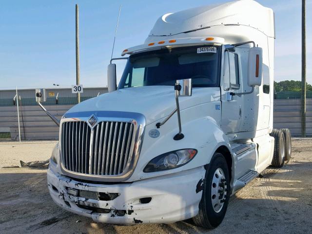 2HSCUAPR99C088796 - 2009 INTERNATIONAL PROSTAR PR WHITE photo 2