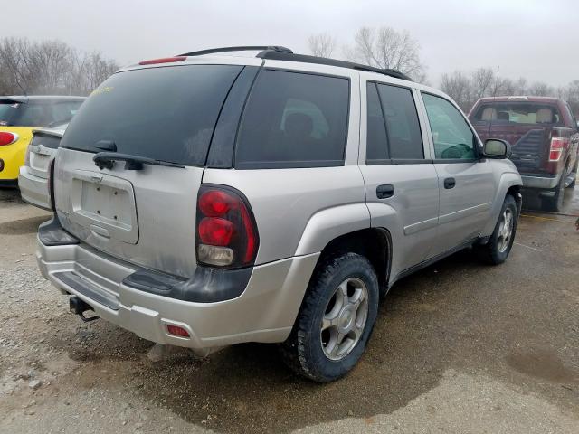 1GNDT13S482210653 - 2008 CHEVROLET TRAILBLAZER LS  photo 4