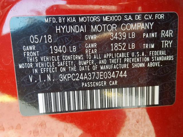 3KPC24A37JE034744 - 2018 HYUNDAI ACCENT SE RED photo 10