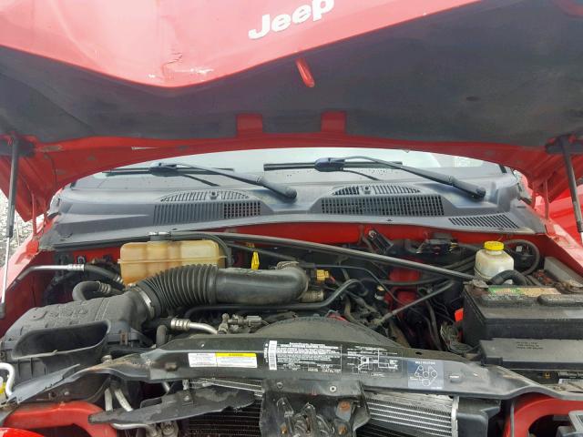 1J4GL58K24W190583 - 2004 JEEP LIBERTY LI RED photo 7