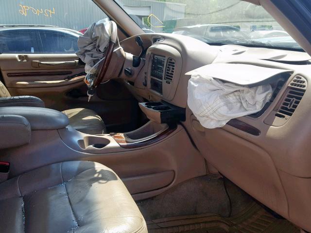 5LMFU28L7WLJ00427 - 1998 LINCOLN NAVIGATOR 黑色 照片 5