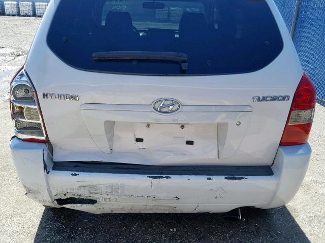 KM8JM12B66U394887 - 2006 HYUNDAI TUCSON GL WHITE photo 9