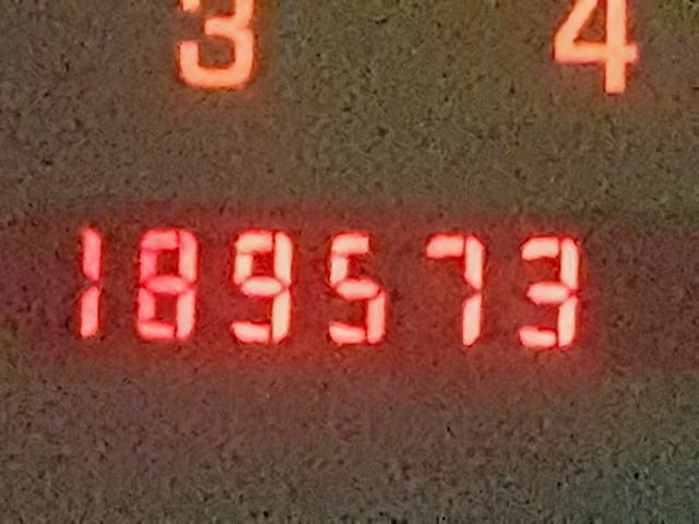 1G2NE52T7XM853515 - 1999 PONTIAC GRAND AM S SILVER photo 8