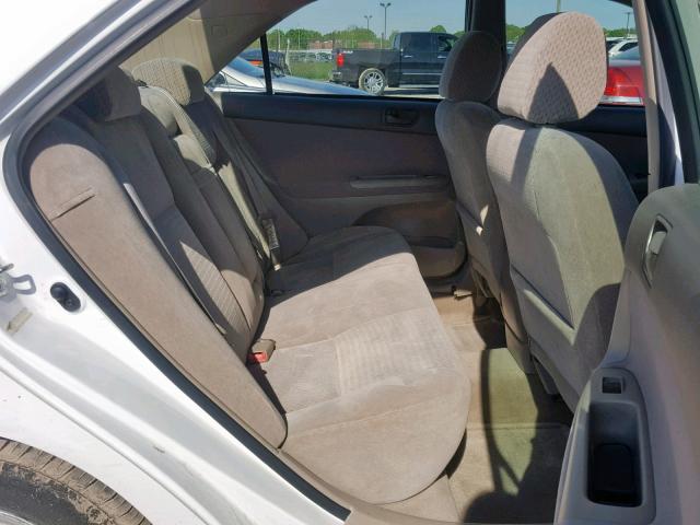 4T1BF30KX2U026090 - 2002 TOYOTA CAMRY LE WHITE photo 6