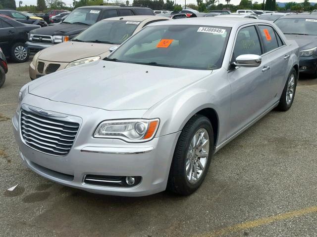 2C3CCACG1CH251116 - 2012 CHRYSLER 300 LIMITE SILVER photo 2