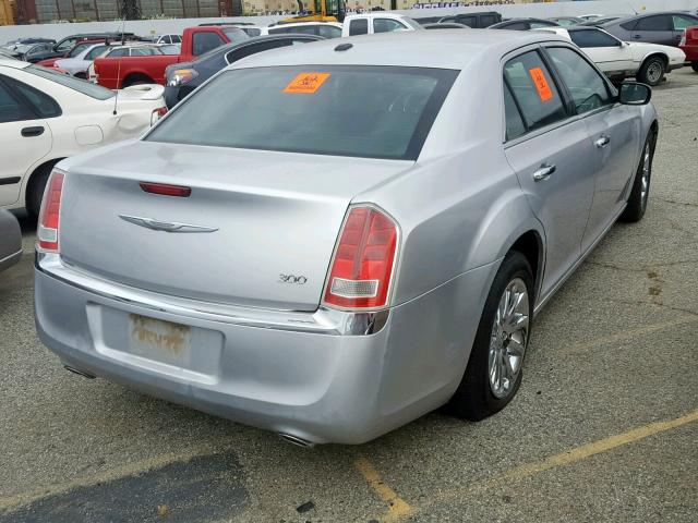 2C3CCACG1CH251116 - 2012 CHRYSLER 300 LIMITE SILVER photo 4