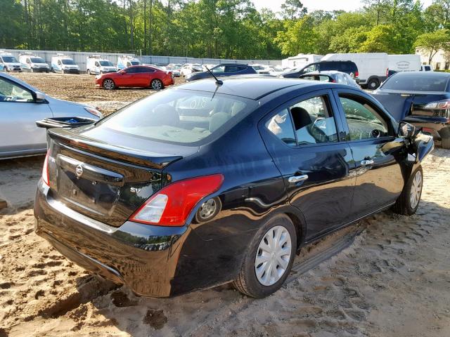 3N1CN7AP6HL841339 - 2017 NISSAN VERSA S BLACK photo 4