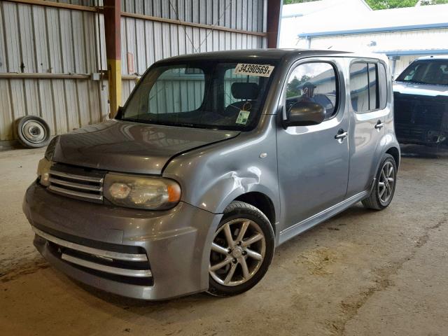 JN8AZ2KR2AT157261 - 2010 NISSAN CUBE BASE GRAY photo 2