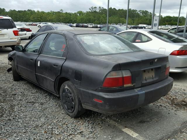 1HGCD5631VA042891 - 1997 HONDA ACCORD LX BLACK photo 3