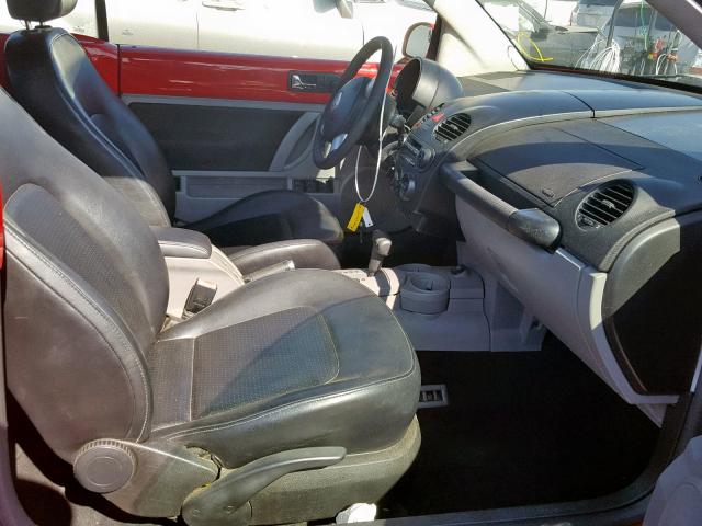 3VWCM31Y04M319342 - 2004 VOLKSWAGEN NEW BEETLE Qırmızı foto 5
