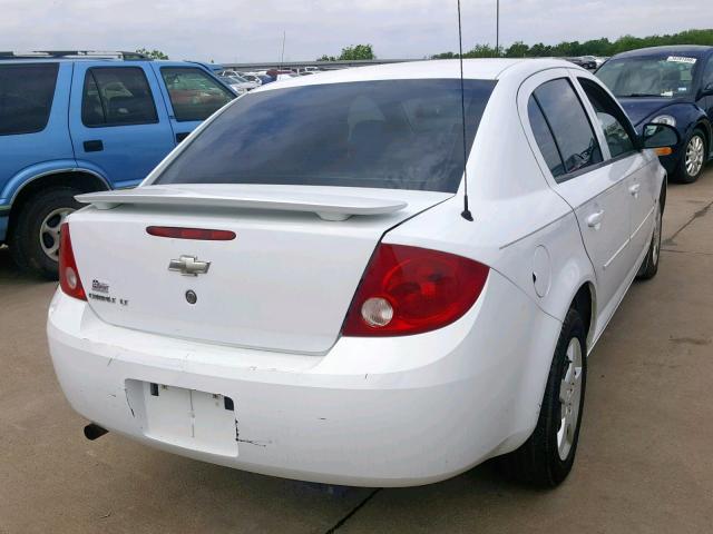 1G1AL55F977110982 - 2007 CHEVROLET COBALT LT WHITE photo 4