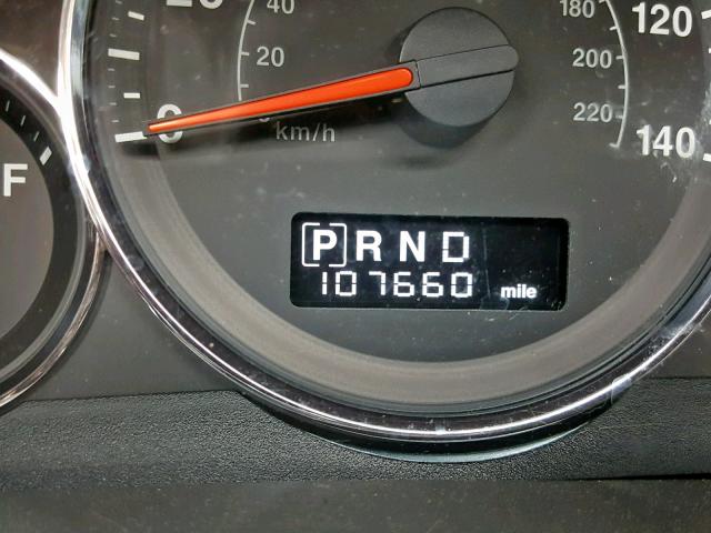 1J8HG48N98C155865 - 2008 JEEP COMMANDER GRAY photo 8