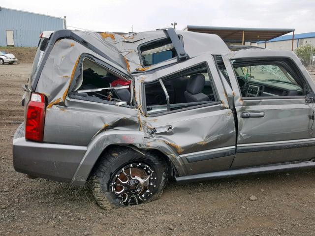 1J8HG48N98C155865 - 2008 JEEP COMMANDER GRAY photo 9