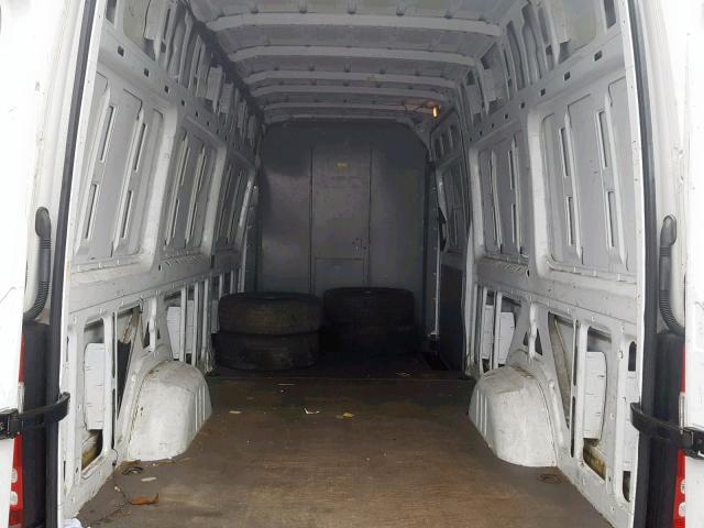 WD3PE8DC7F5948551 - 2015 MERCEDES-BENZ SPRINTER 2 WHITE photo 9