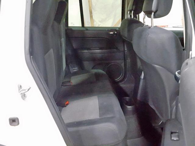 1J4NT1FB0BD290385 - 2011 JEEP COMPASS SP თეთრი ფოტო 6